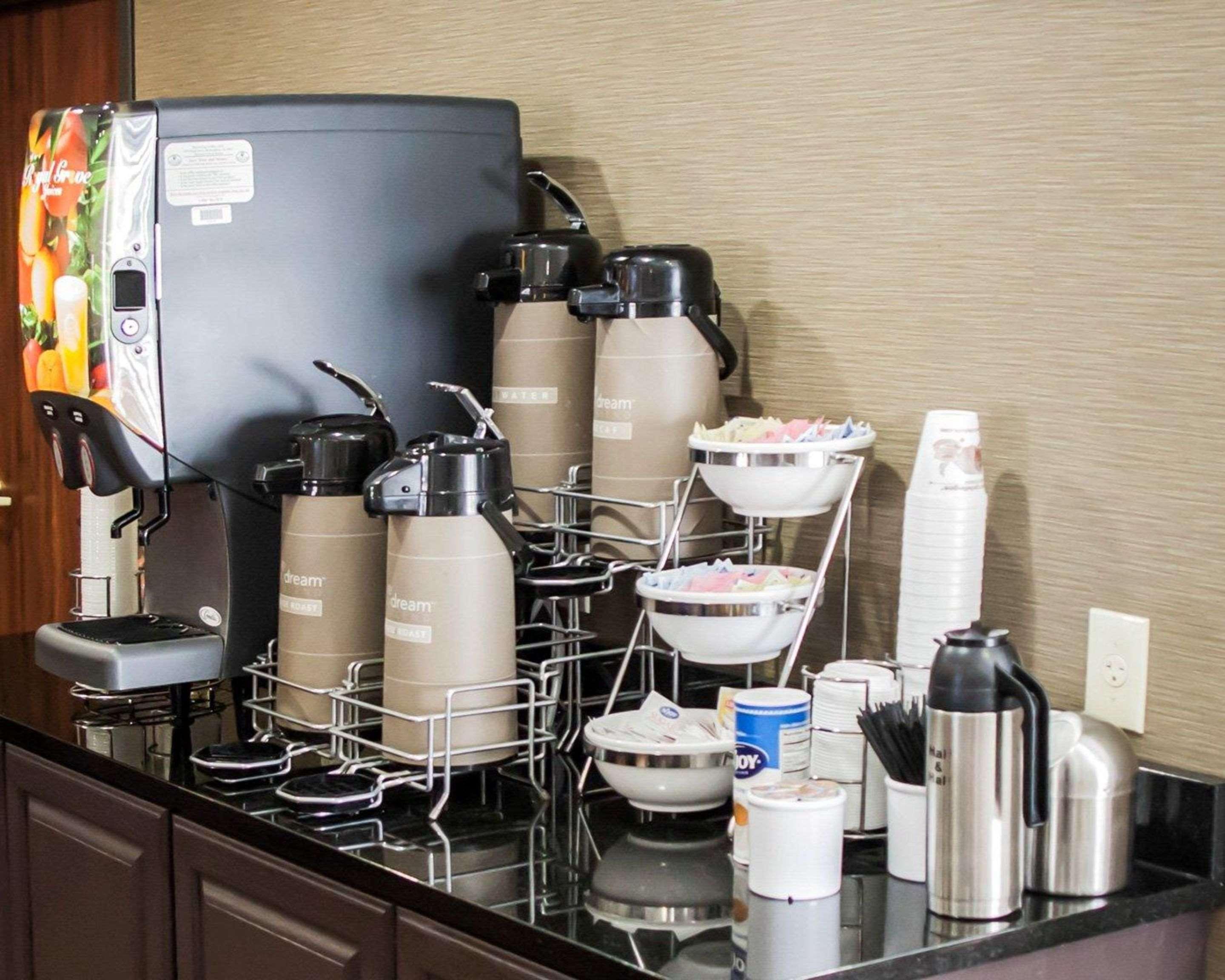 Garner Hotel Topeka West By Ihg Luaran gambar