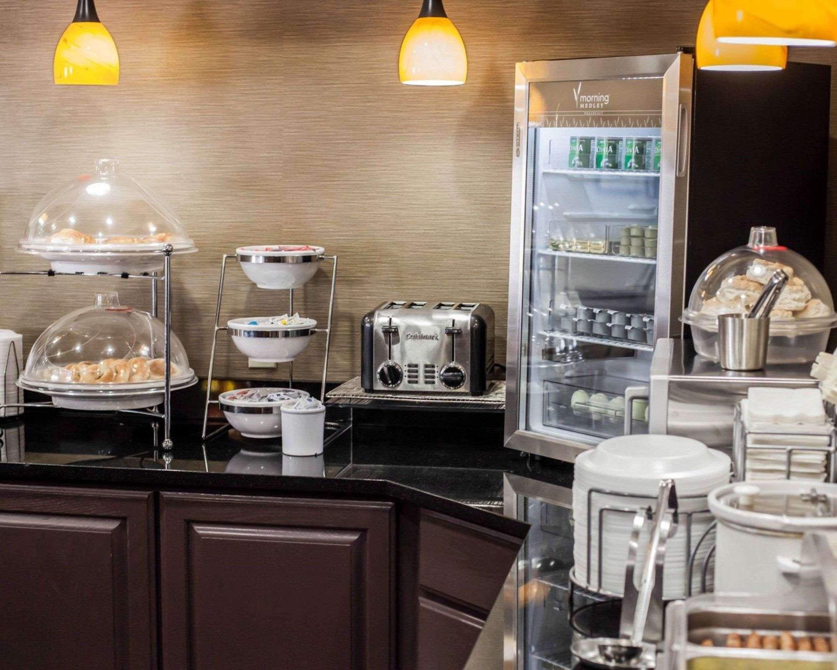 Garner Hotel Topeka West By Ihg Luaran gambar